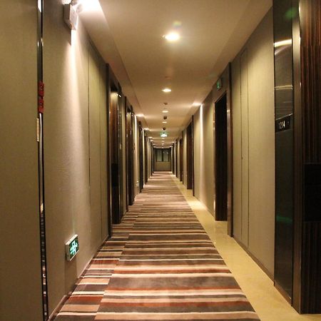 Slowcom-Xingyue Pa Zhou Apartment Гуанчжоу Экстерьер фото